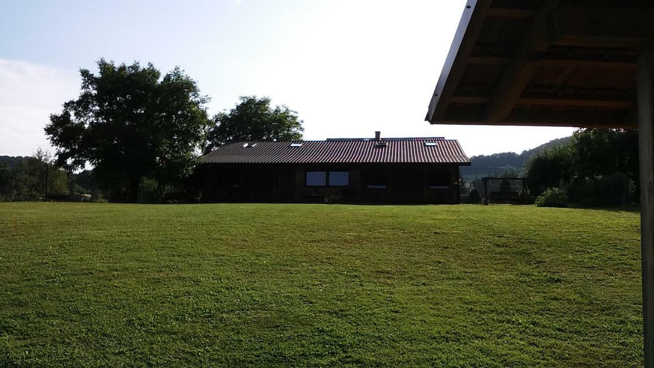 Pod Orzechem Villa Sanok Bagian luar foto